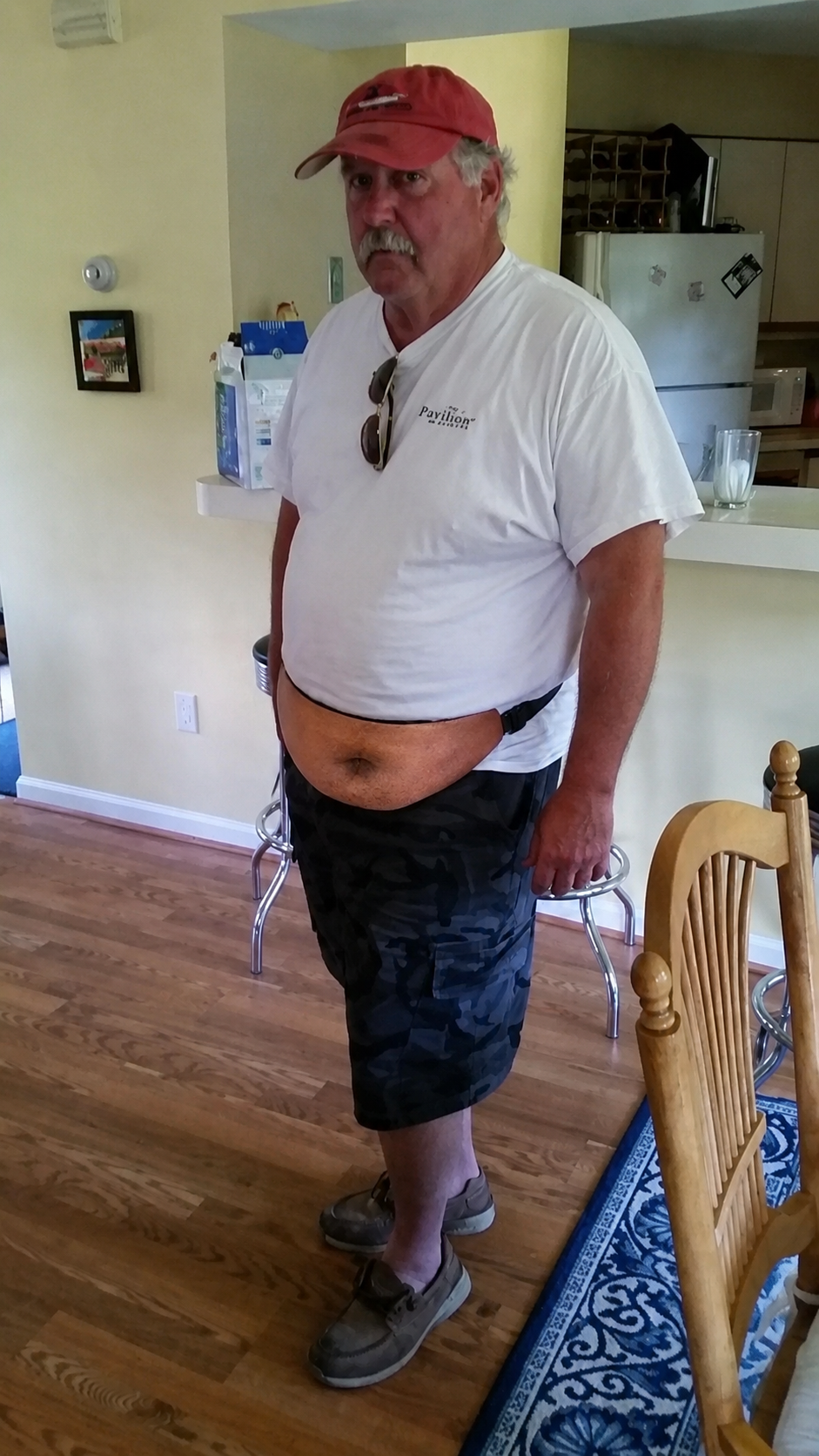 Customer wearing the Belly Bag 8
